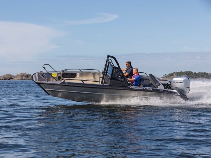 Moottorivene Faster 635 CC 2026 1215714