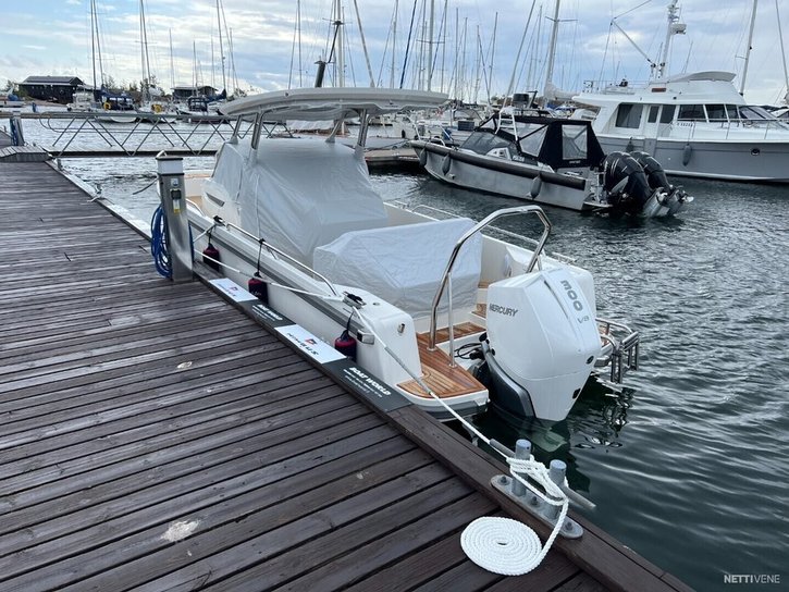 Moottorivene Nimbus T8 2026 2293307