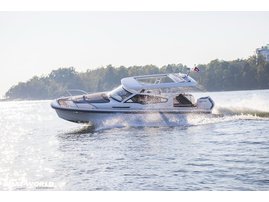 Moottorivene Nimbus W9 2026 2613967