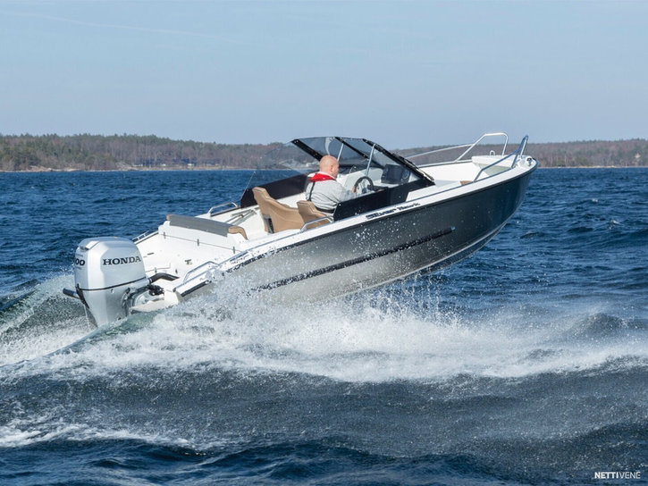 Moottorivene Silver Hawk BR 2026 2326282