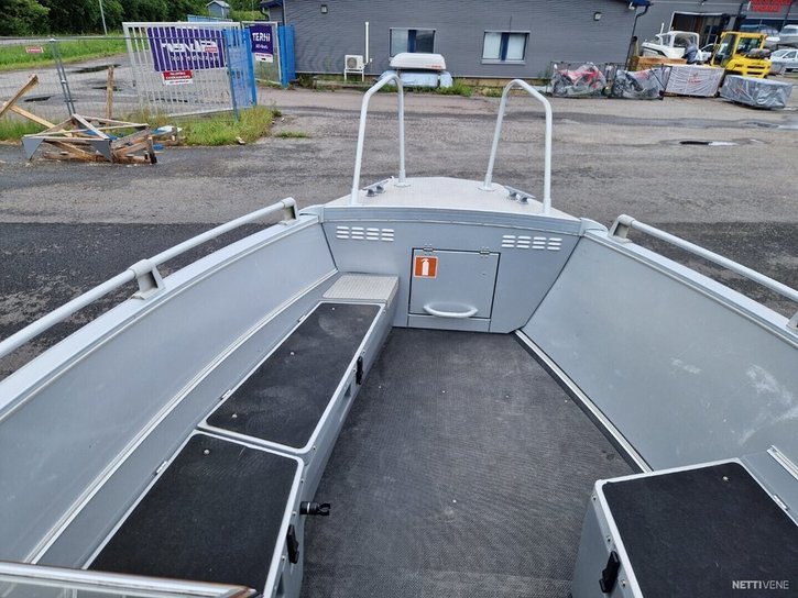 Moottorivene Buster Magnum 2007 2514421