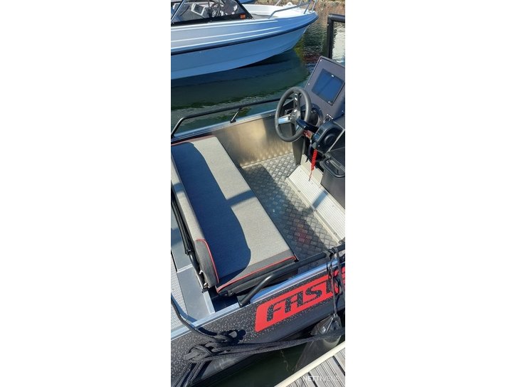 Moottorivene Faster  2025 2583185