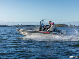 Moottorivene Faster  2025 3092345