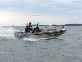 Moottorivene Faster 465 2026 2578473