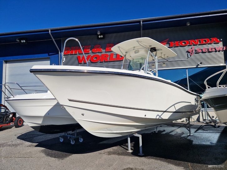 Moottorivene Mako  2014 2607481