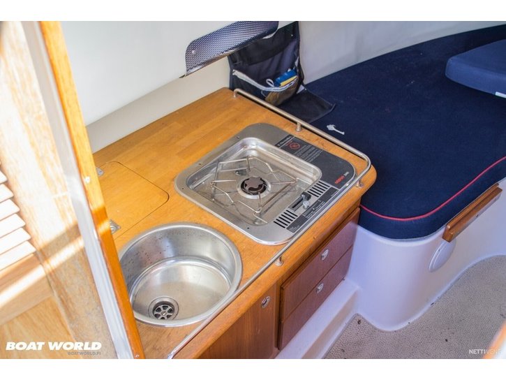 Moottorivene Nimbus  2002 2831320