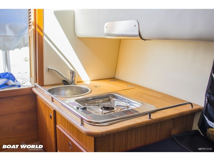 Moottorivene Nimbus  2002 2831322