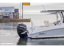 Moottorivene Boston Whaler 220 Outrage 2011 2675719