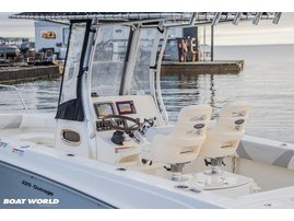 Moottorivene Boston Whaler 220 Outrage 2011 2675724