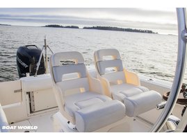 Moottorivene Boston Whaler 220 Outrage 2011 2675727