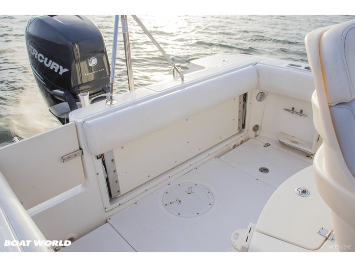 Moottorivene Boston Whaler 220 Outrage 2011 2675728