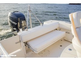 Moottorivene Boston Whaler 220 Outrage 2011 2675729