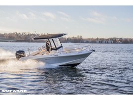 Moottorivene Boston Whaler 220 Outrage 2011 2675738