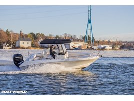 Moottorivene Boston Whaler 220 Outrage 2011 2675739