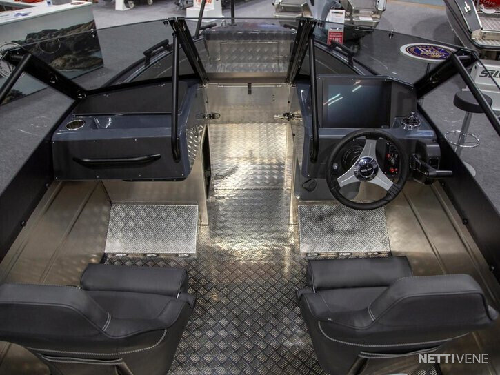 Moottorivene Silver Hawk 2025 2697664