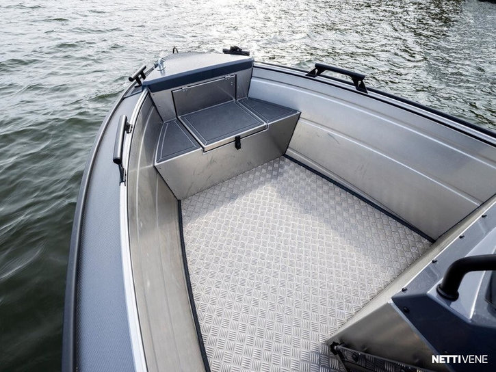 Moottorivene Silver Hawk 2026 3053903