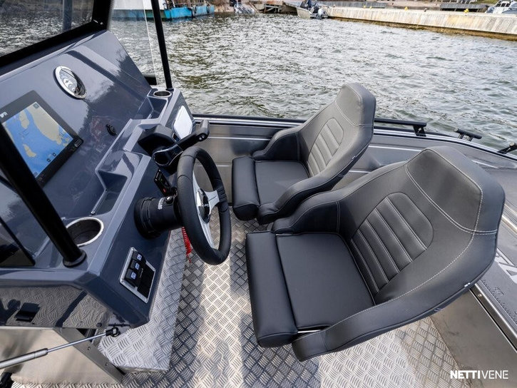 Moottorivene Silver Hawk 2026 3053905