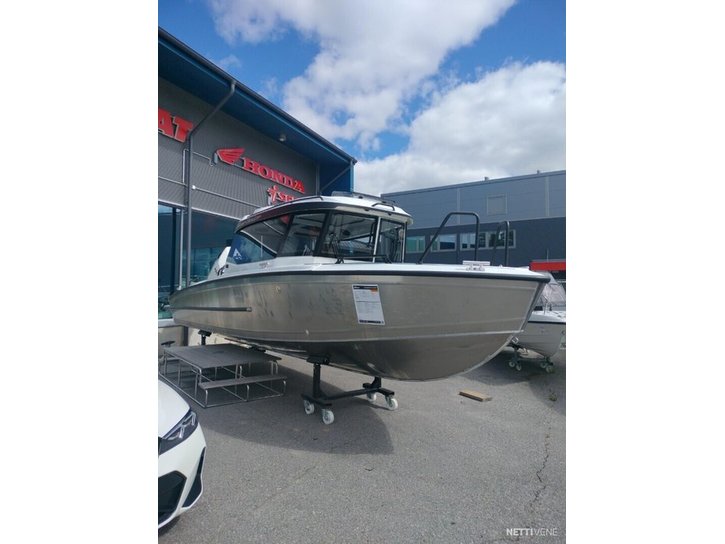 Moottorivene Silver Condor 2025 2799281