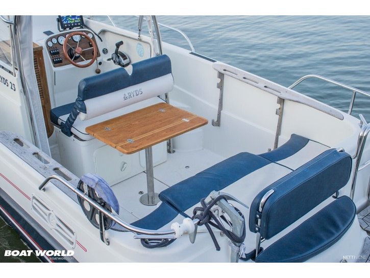 Moottorivene Ryds 23 WA 2004 2842724