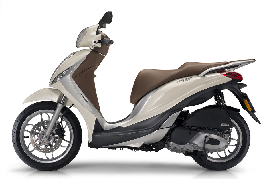 piaggio skootteri