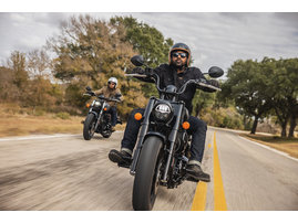 Indian Chief Bobber Dark Horse 25