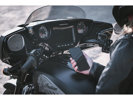 2025-na-imc-chieftain-powerplus-darkhorse-black-smoke-detail-133-1