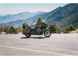 2026-na-imc-indian-challenger-darkhorse-black-smoke-beauty-2-2