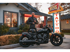 2026-na-imc-scout-bobber-black-smoke-tech-lifestyle-1