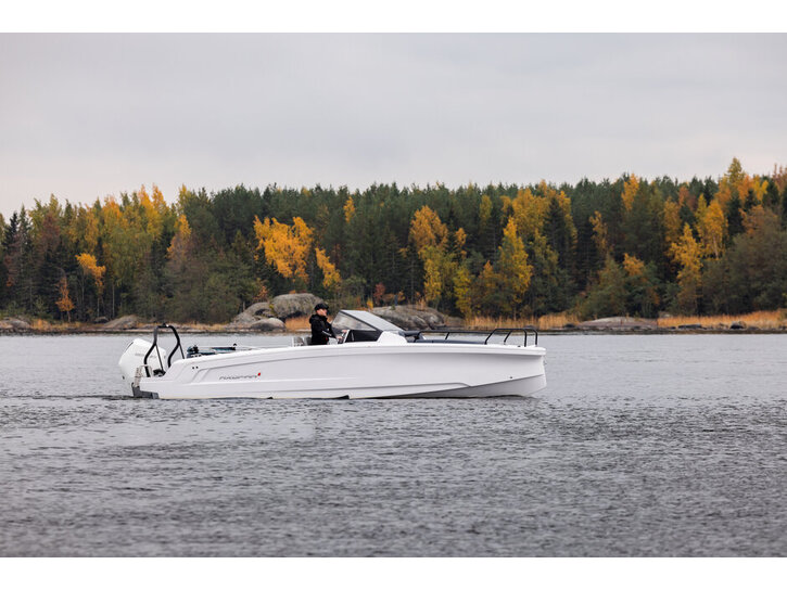 Väri: 822580