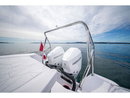 Axopar 29 XC Cross Cabin__25