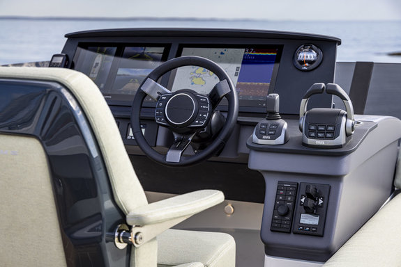 Nimbus_495_Fly_Q9A0313