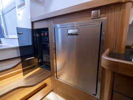 C11 T11 Interior-3542