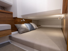 C11 T11 Interior-3556