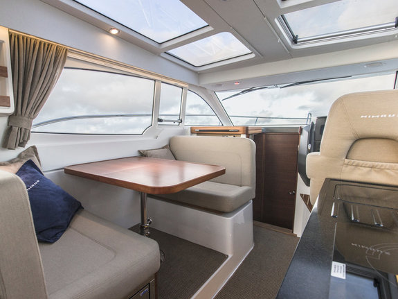 2015-Nimbus-305 Coupe-6461