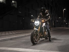 CB650R-YM19-1-b-14