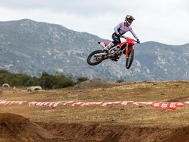 CRF-250R-YM22-e-17