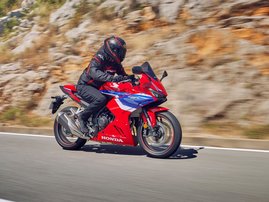 24YM CBR500R GRAND PRIX RED 09