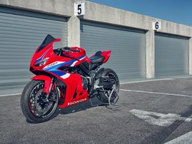 24YM CBR650R GRAND PRIX RED EClutch 19