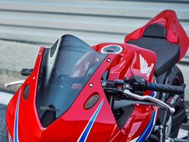 24YM CBR650R GRAND PRIX RED EClutch 32