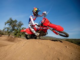 24YM-CRF250R-R292R-Extre-Red-24