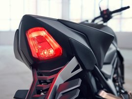 25YM-CB1000-Hornet-SP-aws-024