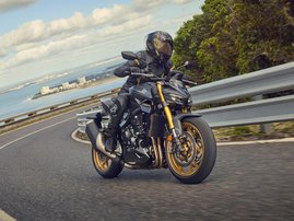 25YM-CB1000-Hornet-SP-aws-033