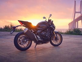 25YM-CB1000-Hornet-SP-aws-036