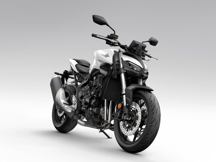 Väri: Pearl Glare White