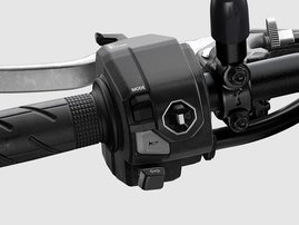 25YM-CB1000-Hornet-Pearl-Glare-White-NHB53-014