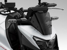 25YM CB750 Hornet Mat Pearl Glare White RHS 009