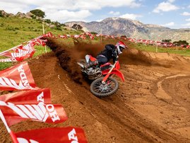 25YM-Honda-CRF250R-14