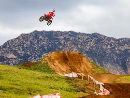 25YM-Honda-CRF250-RWE-14