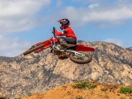 25YM-Honda-CRF450R-16