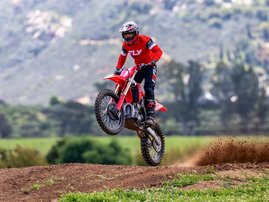 25YM-Honda-CRF450R-17